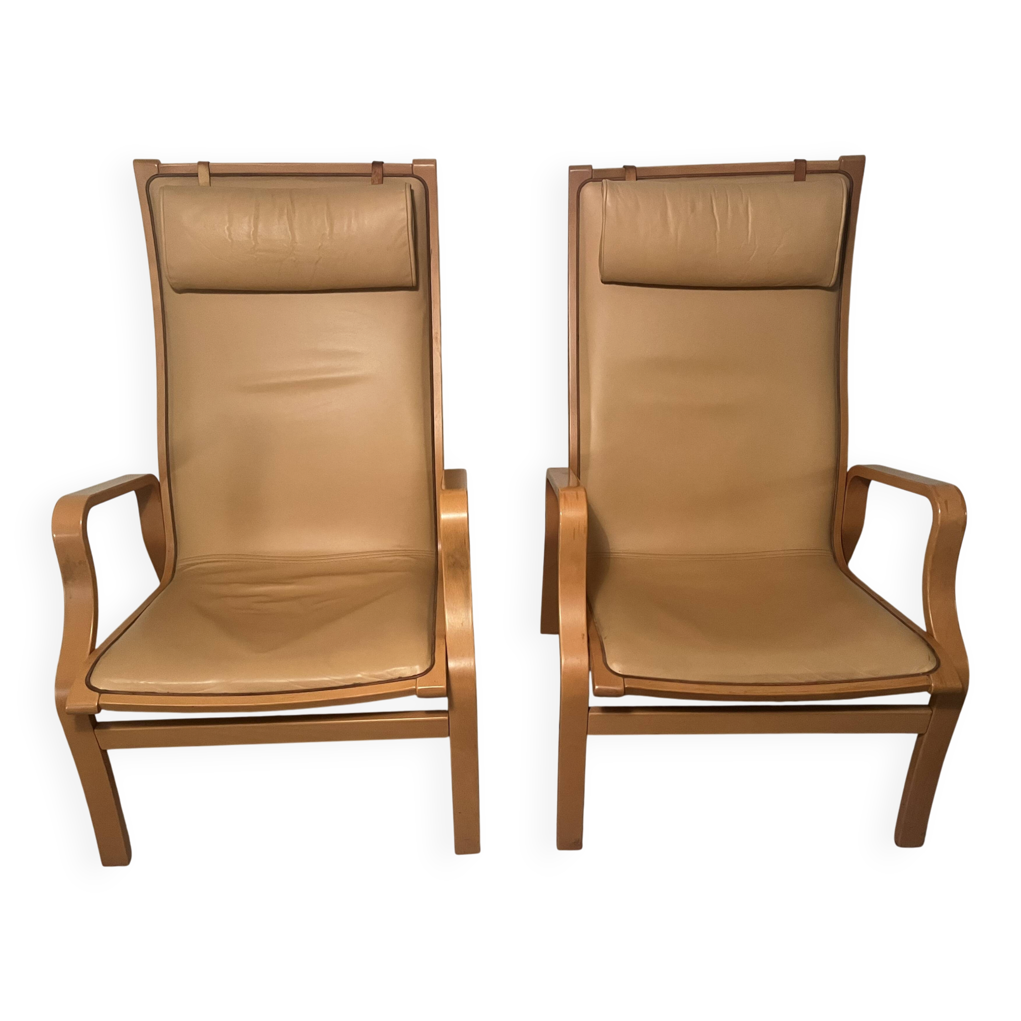 Pair of Scandinavian Bentwood Lounge Chairs in Cognac Leather, 1970s–80s