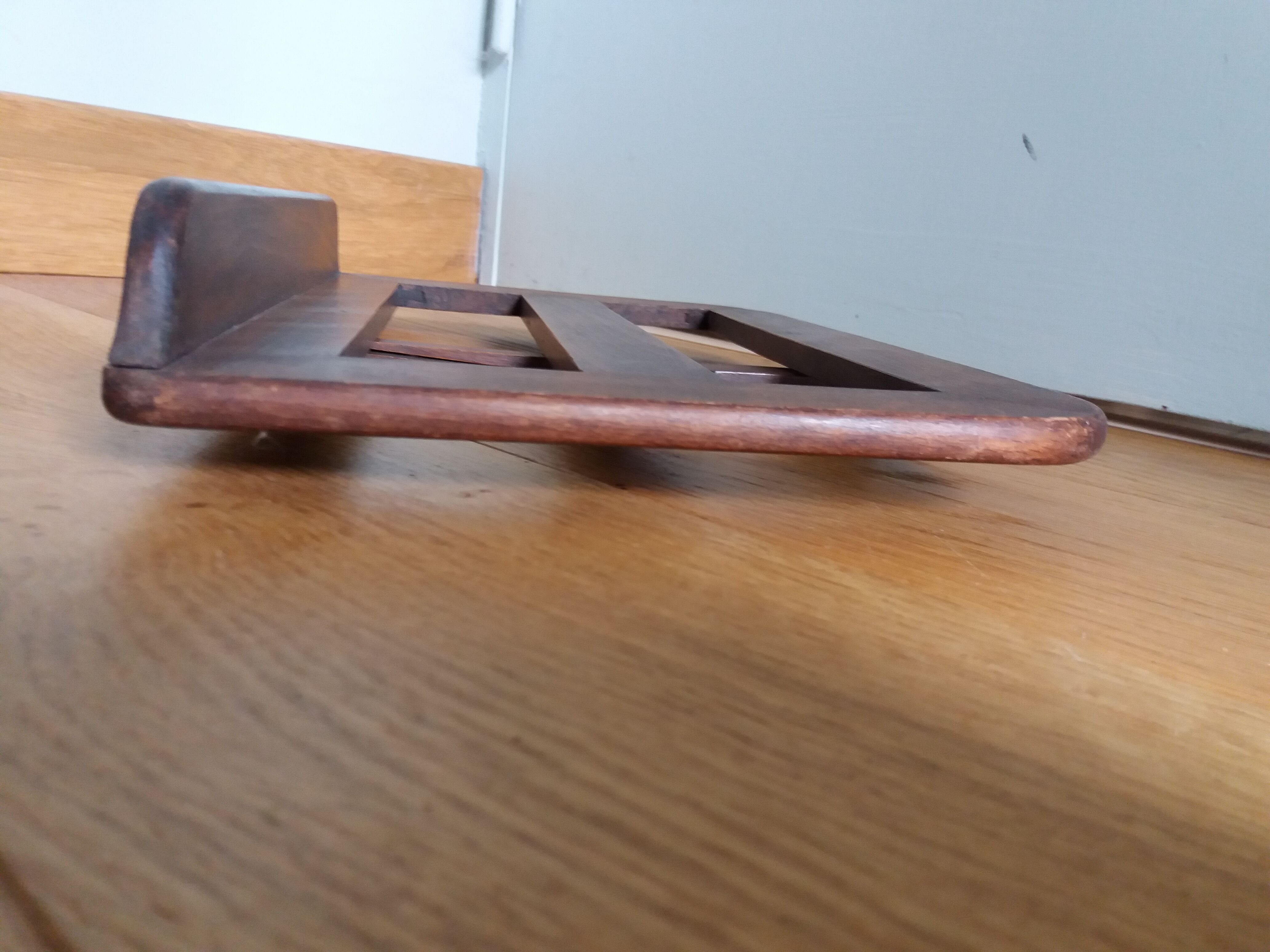 Lectern table book holder