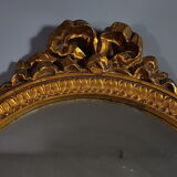Oval mirror style louis XV