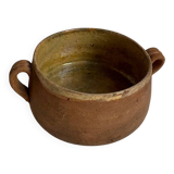 Handcrafted terracotta pottery