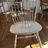 Paire de chaises en bois
