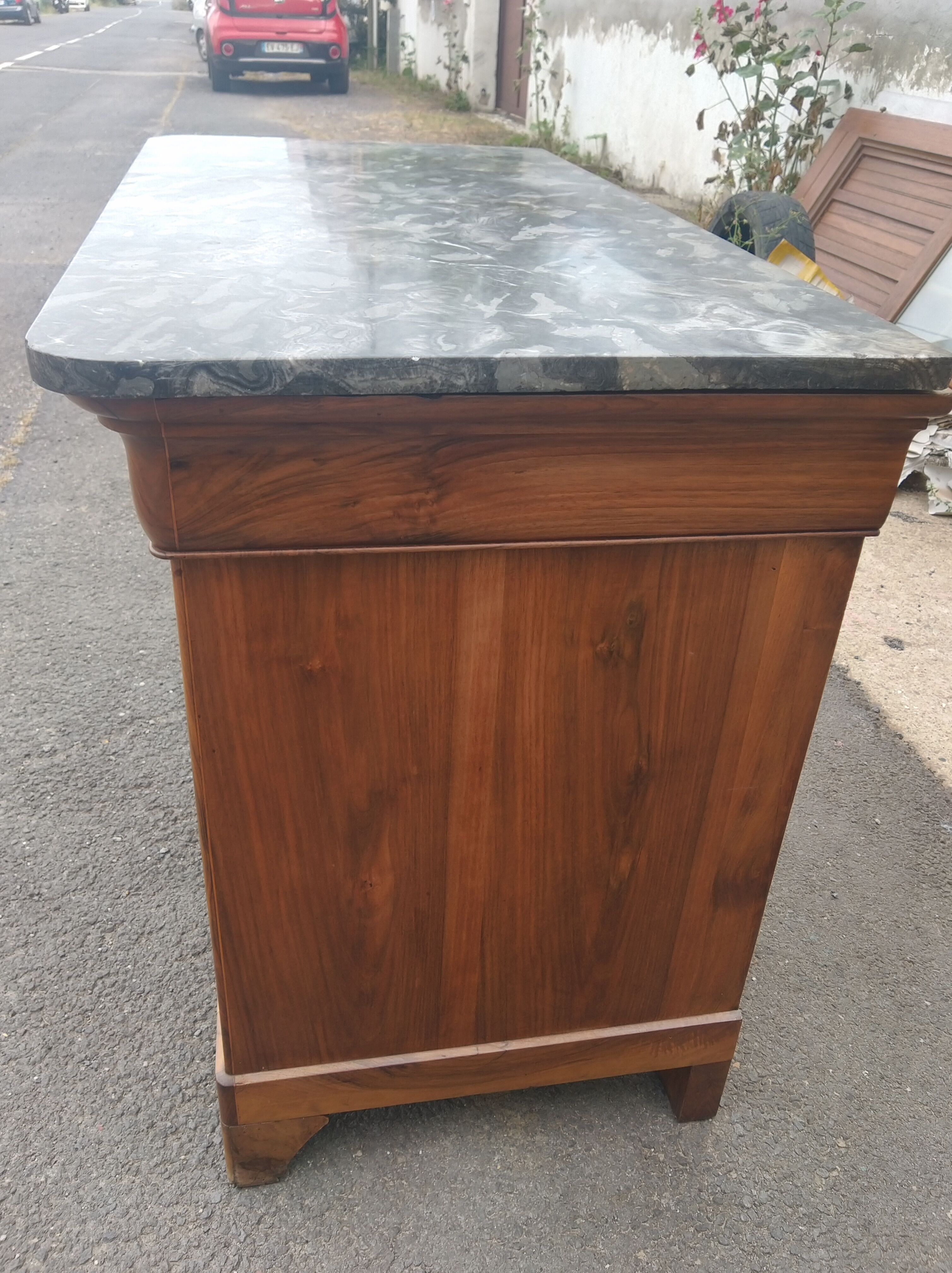 Medieval dresser Louis-Philippe in walnut