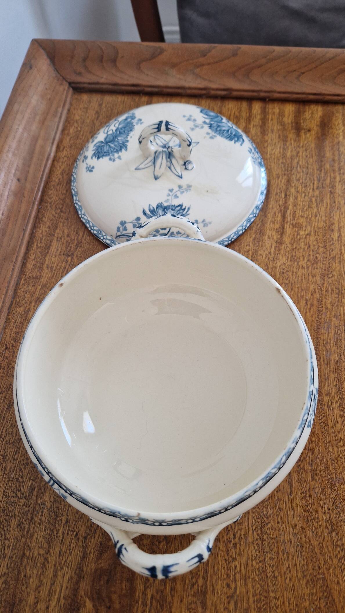 Soup tureen Sarreguemines Royat U&C