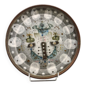 Assiette en céramique