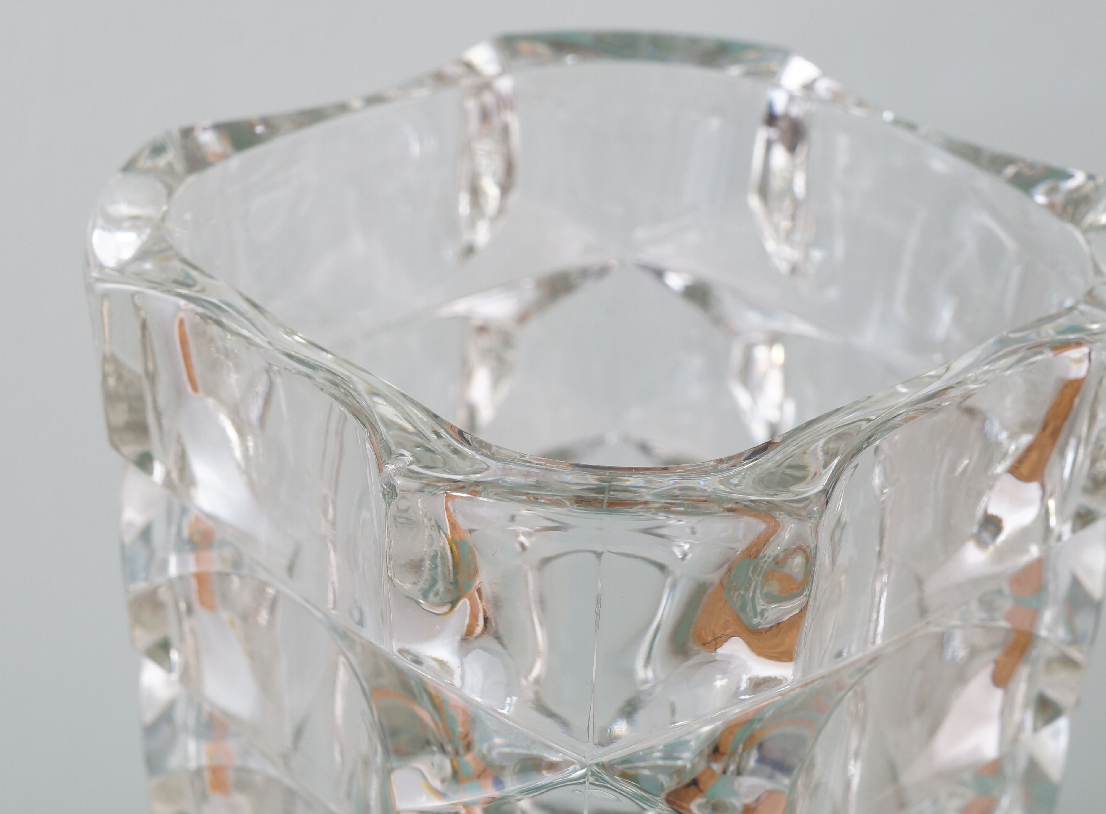Luminarc Windsor type glass vase