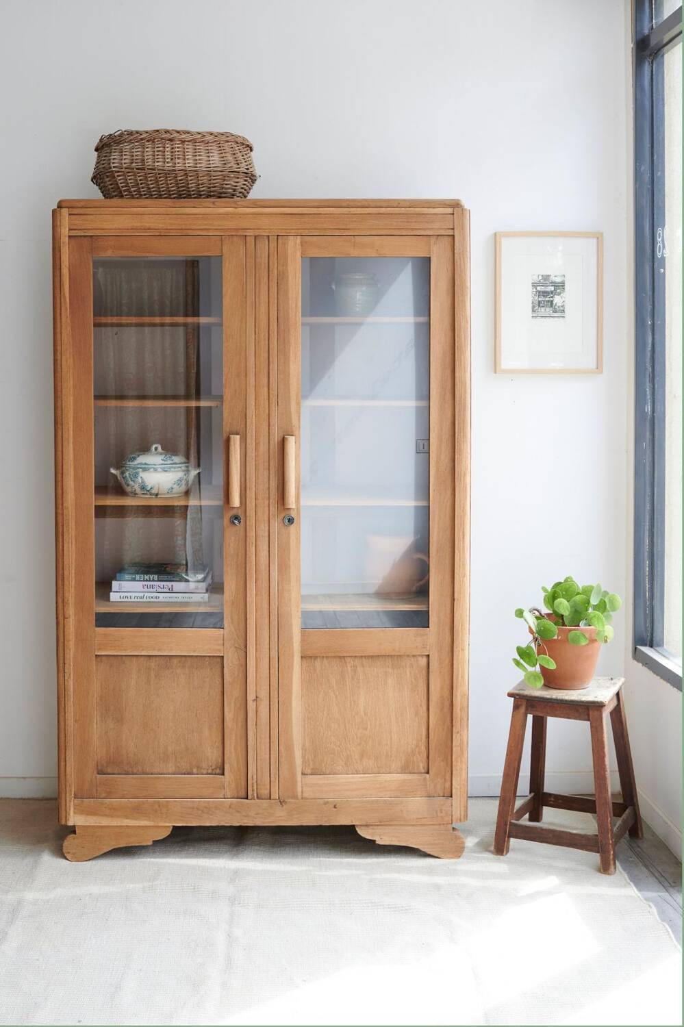 Art Deco glass cabinet