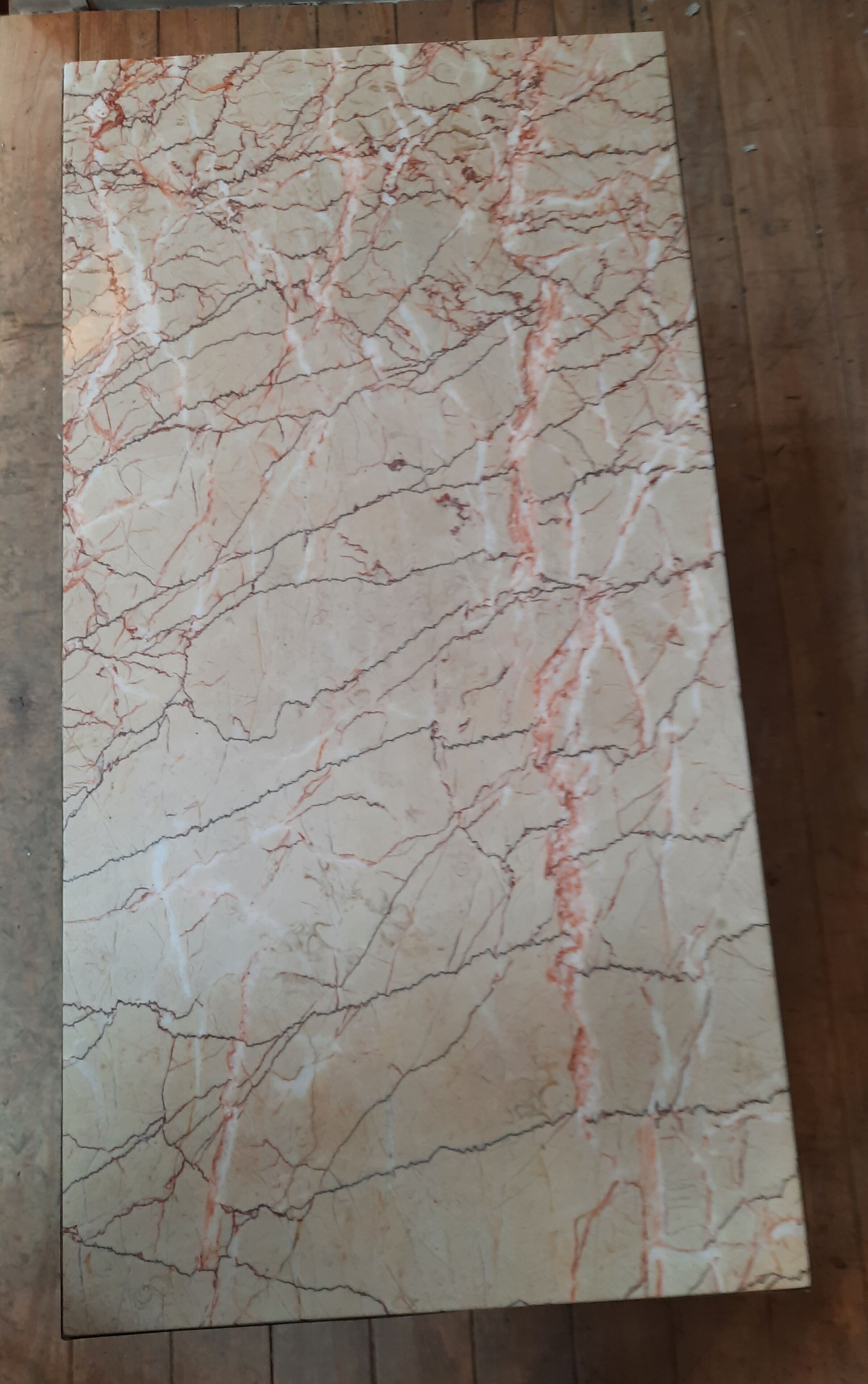 Tablr bass metal and marble