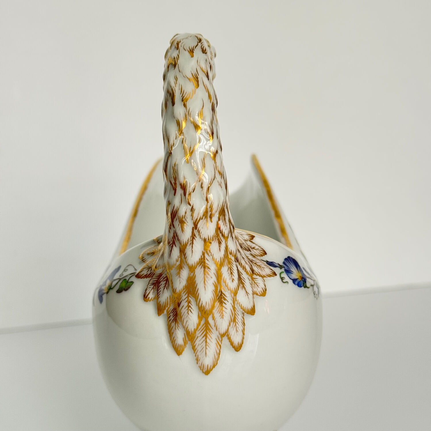 KPM Berlin porcelain sauce boat with tray | Early 19th century