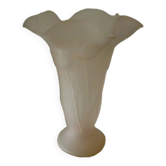 Pressed molded glass vase with tulip decoration