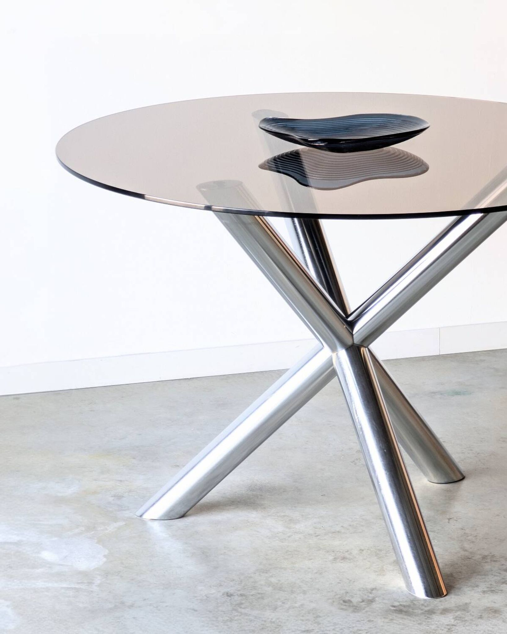 Vintage glass round table, Renato Zevi edition Roche Bobois, 1970.