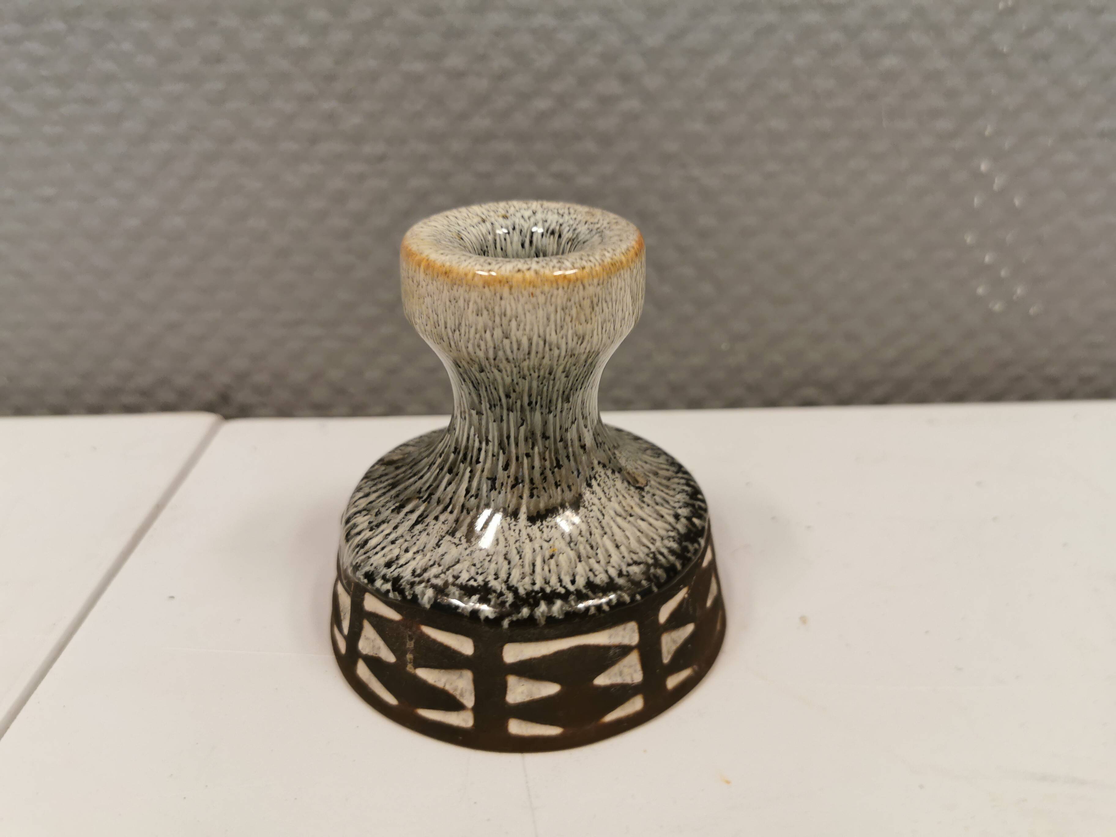 Ceramic candle holder