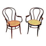 Deux fauteuils J&J Kohn 1900 en bois courbé