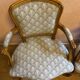 Paire de fauteuils de style Louis XV tissu moderne