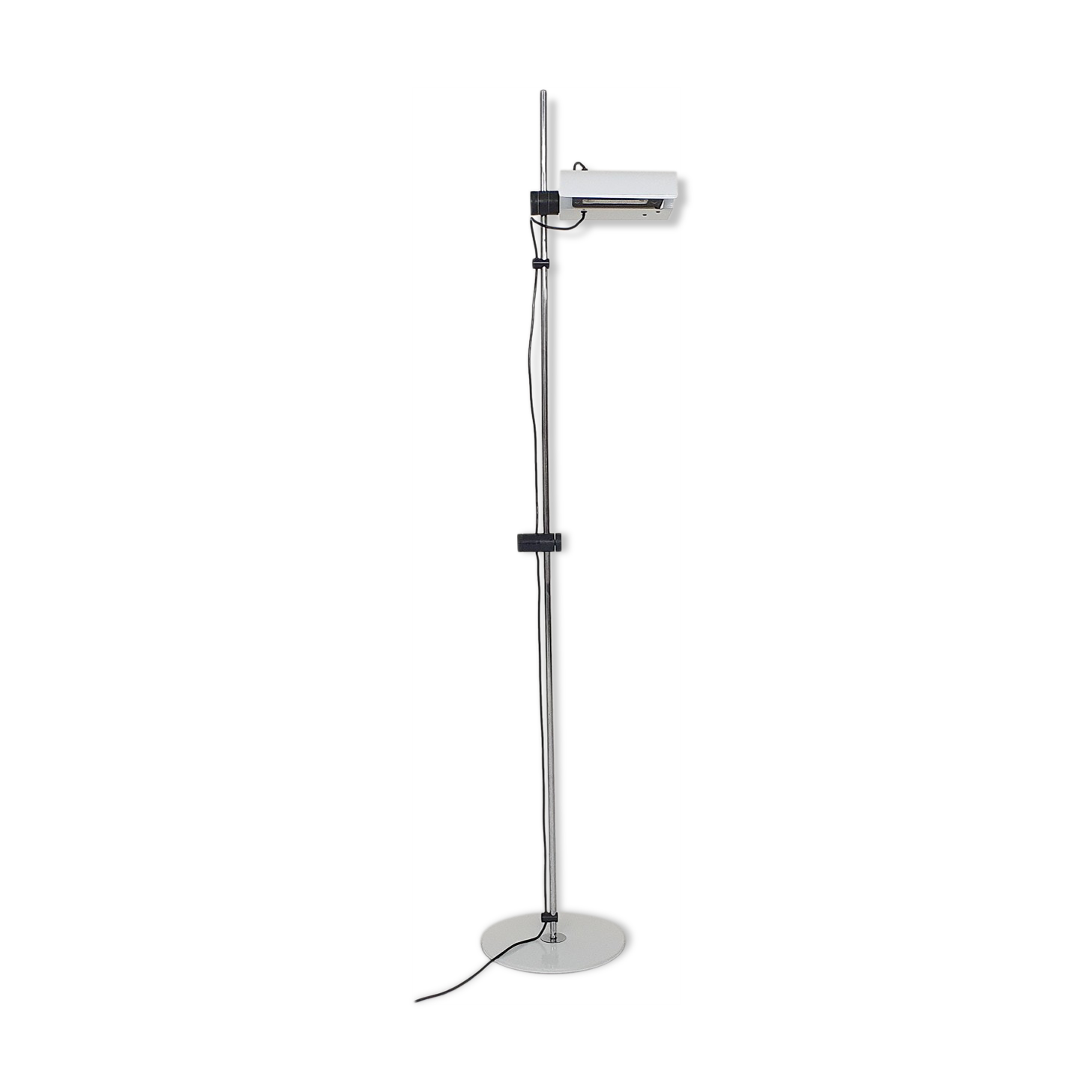 White metal design floor lamp, Italy 1980