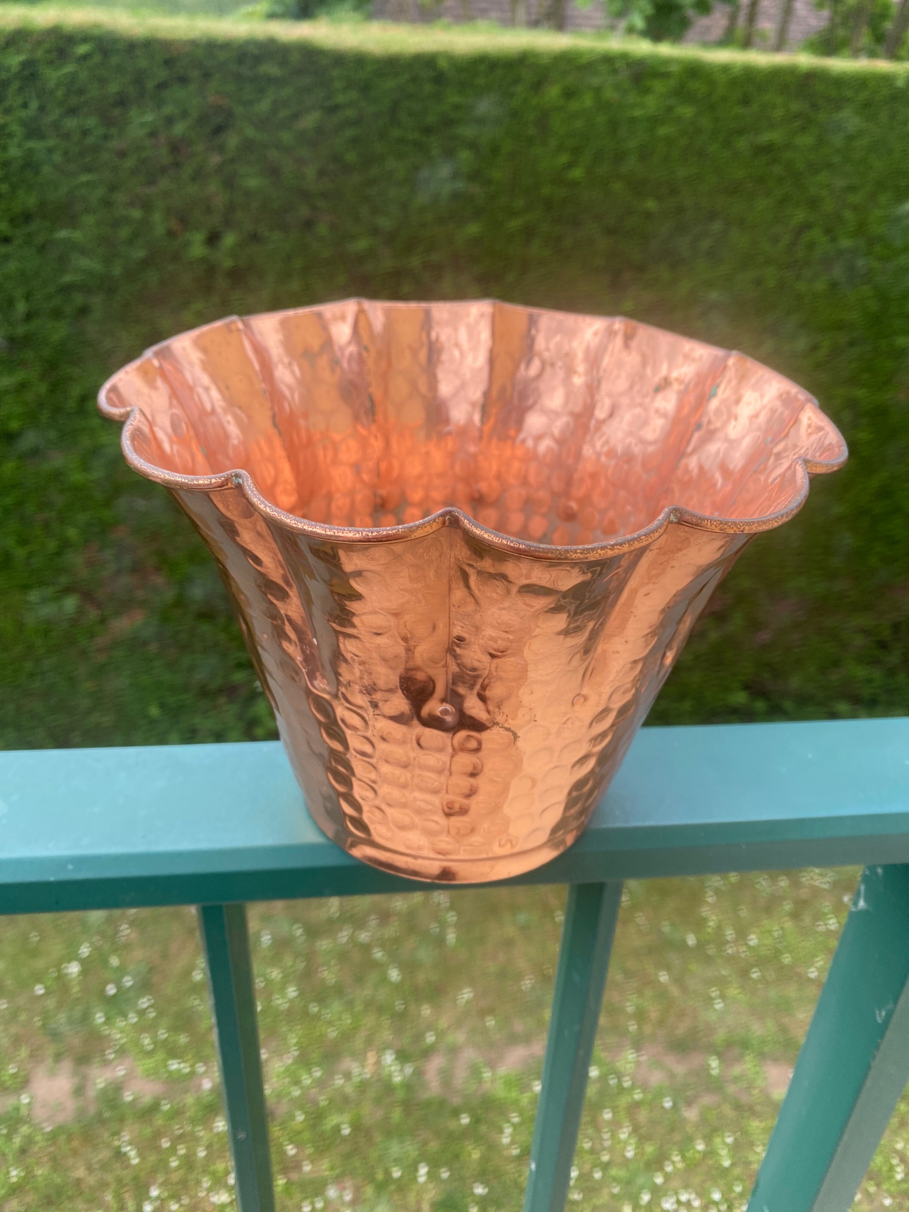 Copper pot cover Lecellier Villedieu vintage