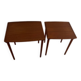 2 wooden nesting tables with molded legs