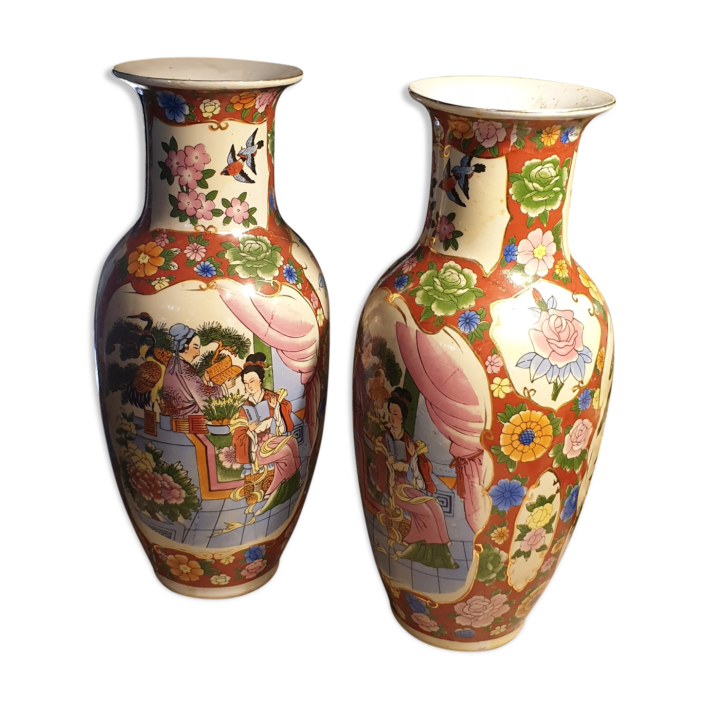 Pair of vases JAPAN, Imari, late nineteenth century -