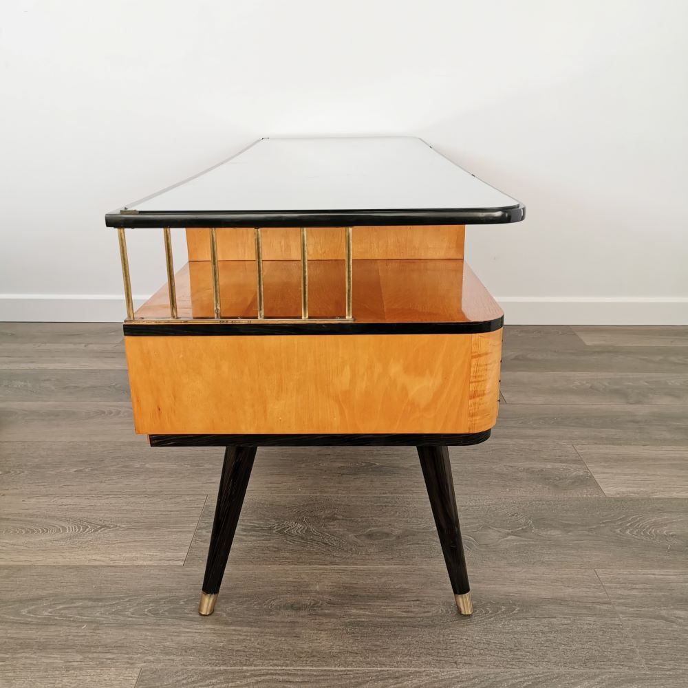 Vintage dressing table