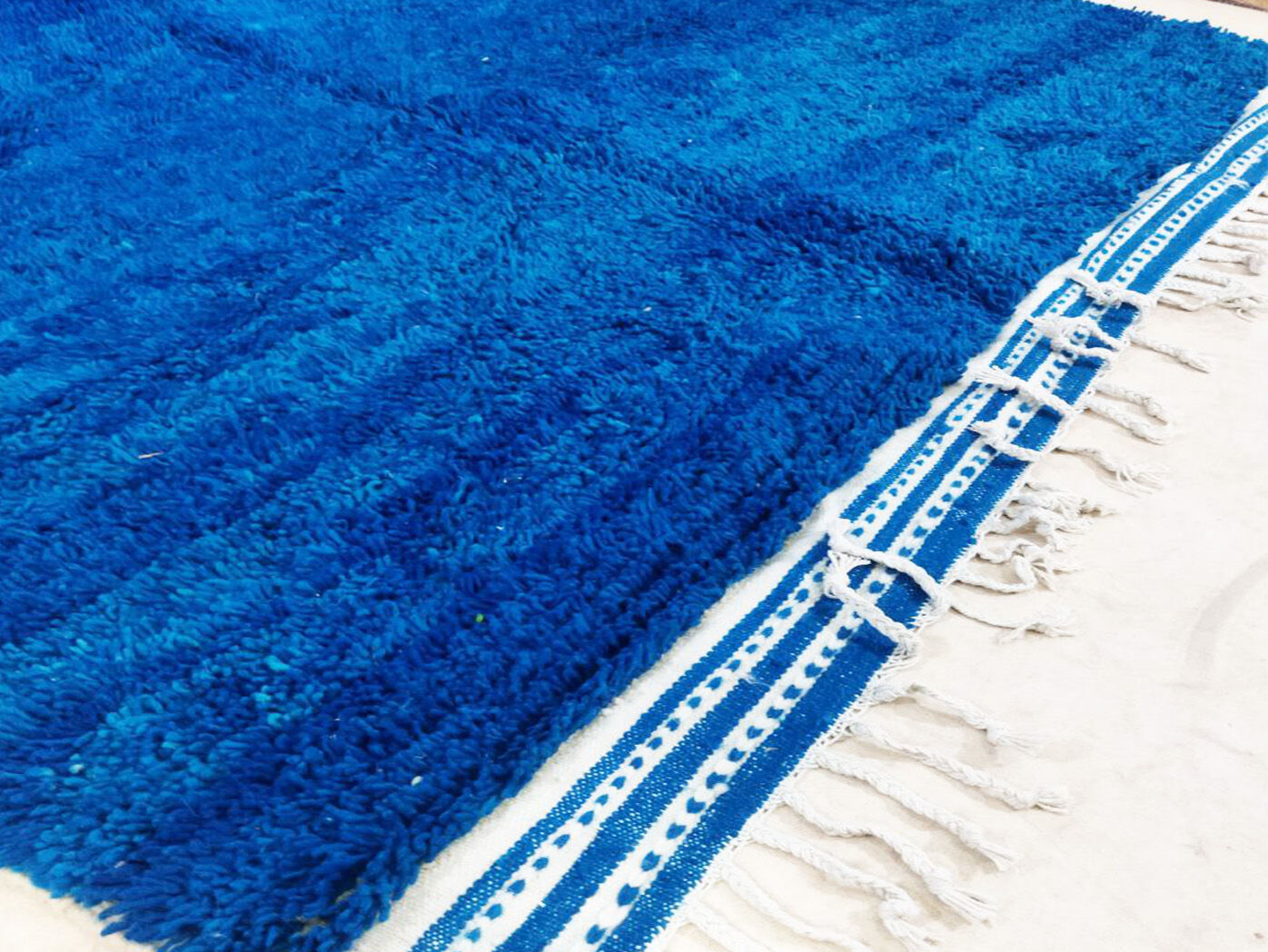 Moroccan carpet 317x194cm