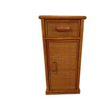Petit meuble en rotin