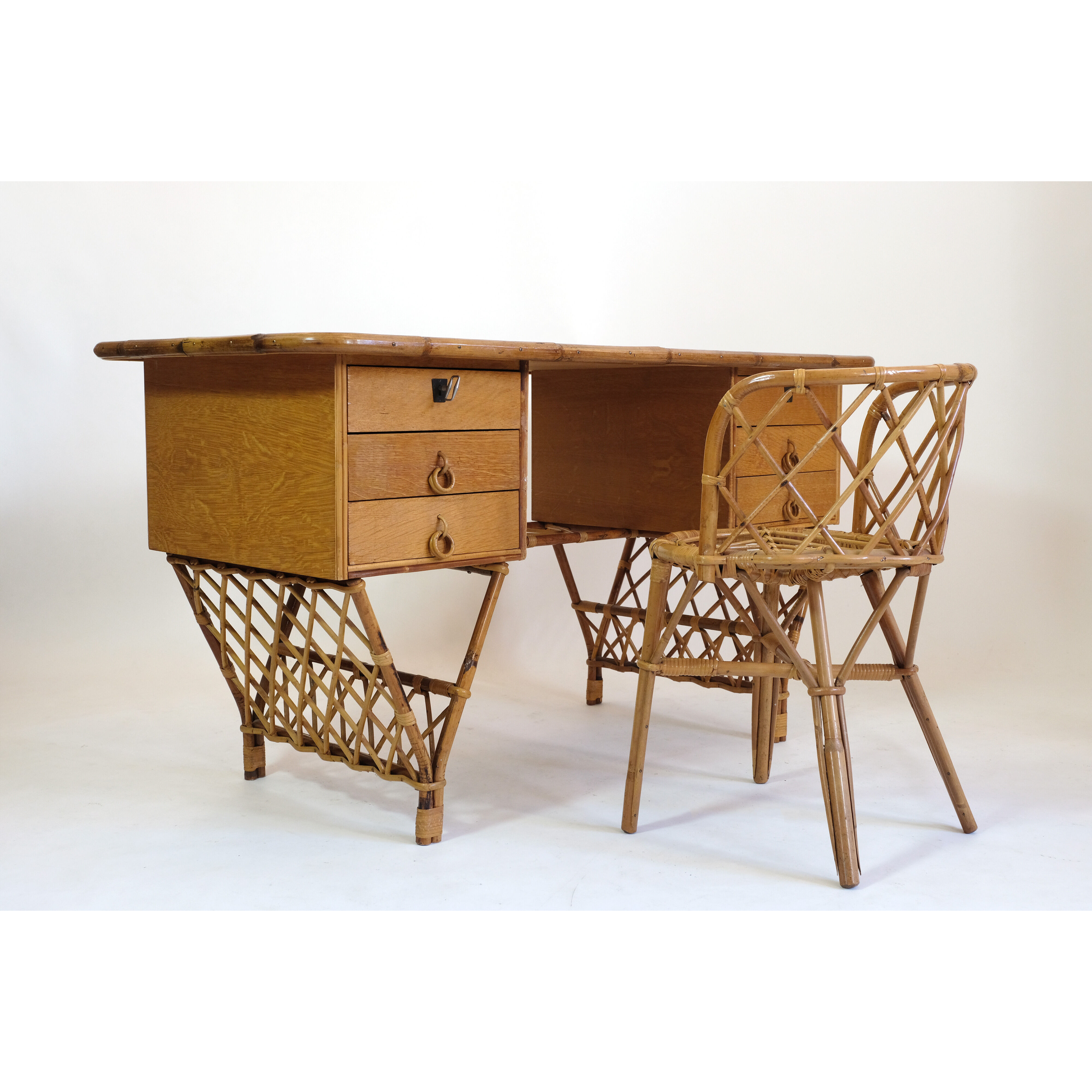 Rattan desk and chair  70