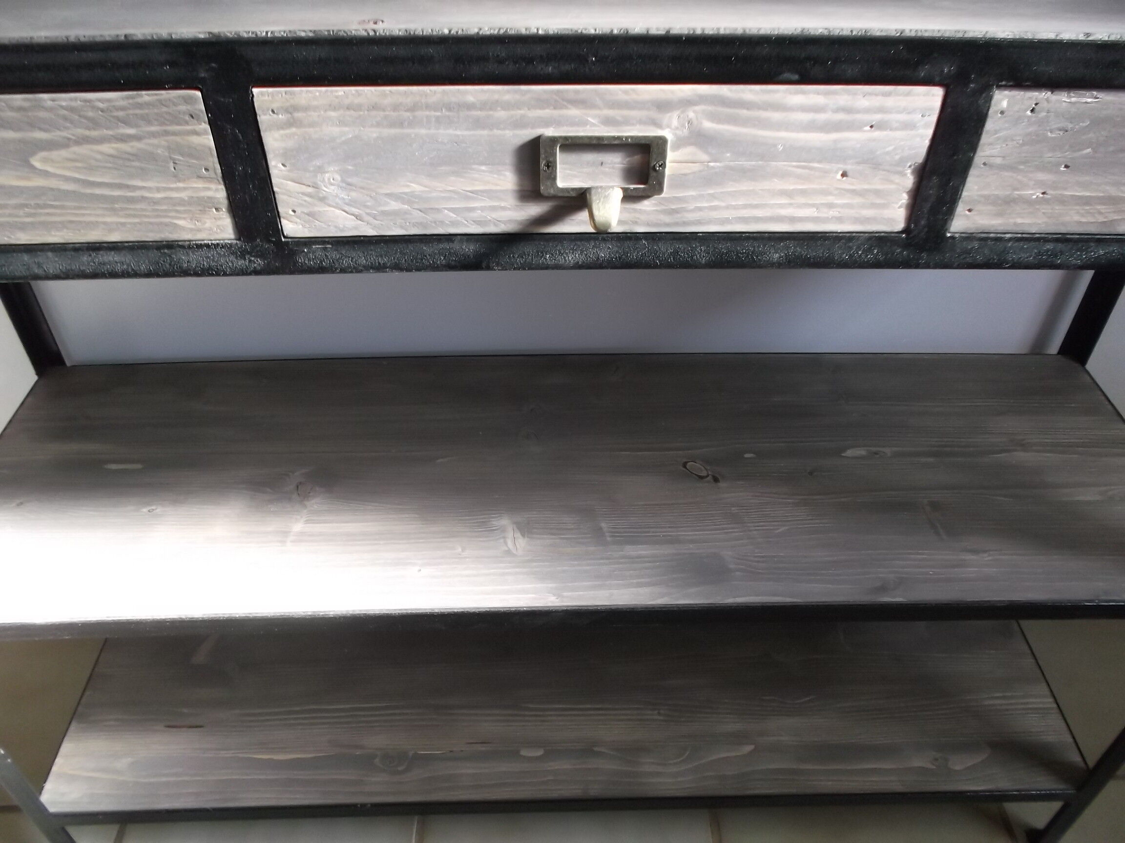 Industrial workbench