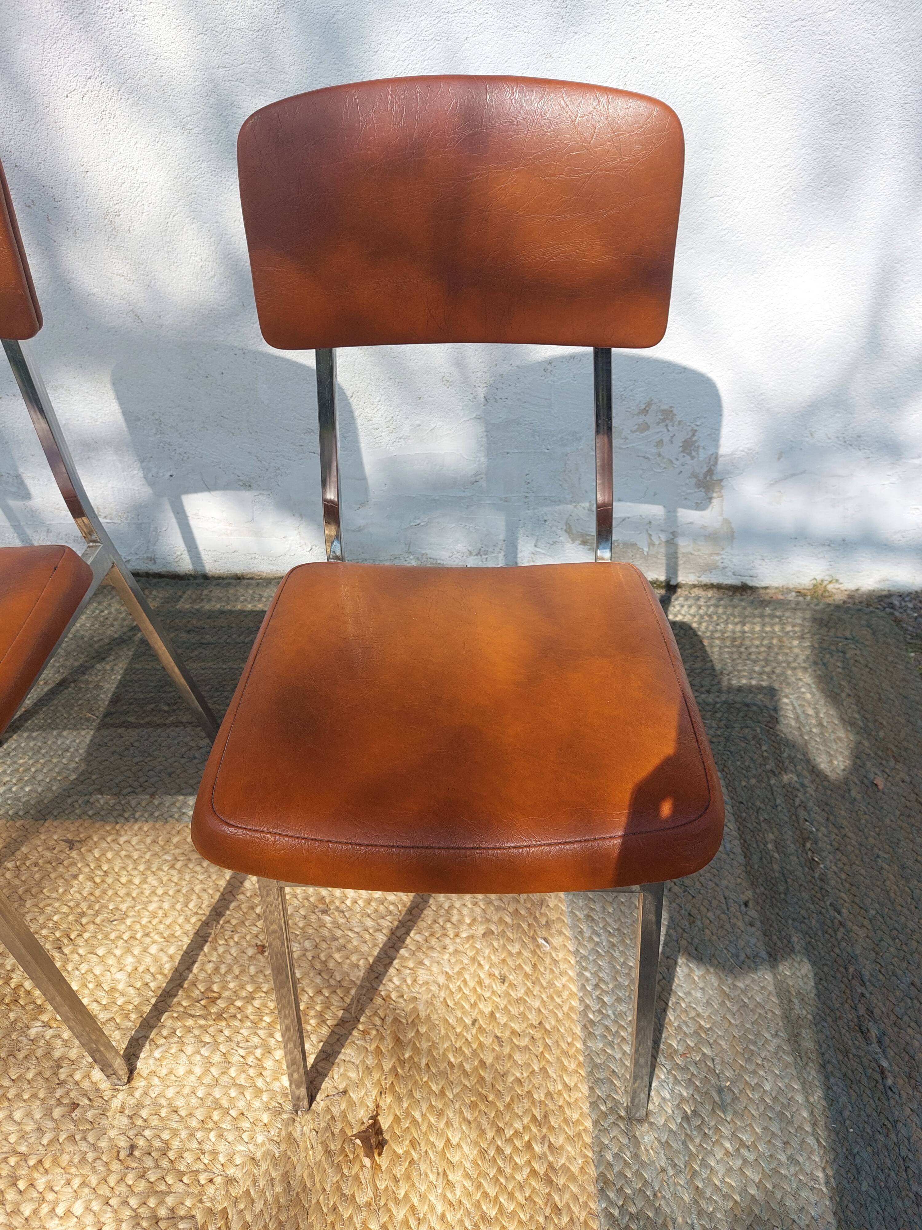 3 stainless steel tube chairs and faux leather, vintage