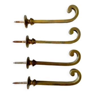 Brass tiebacks