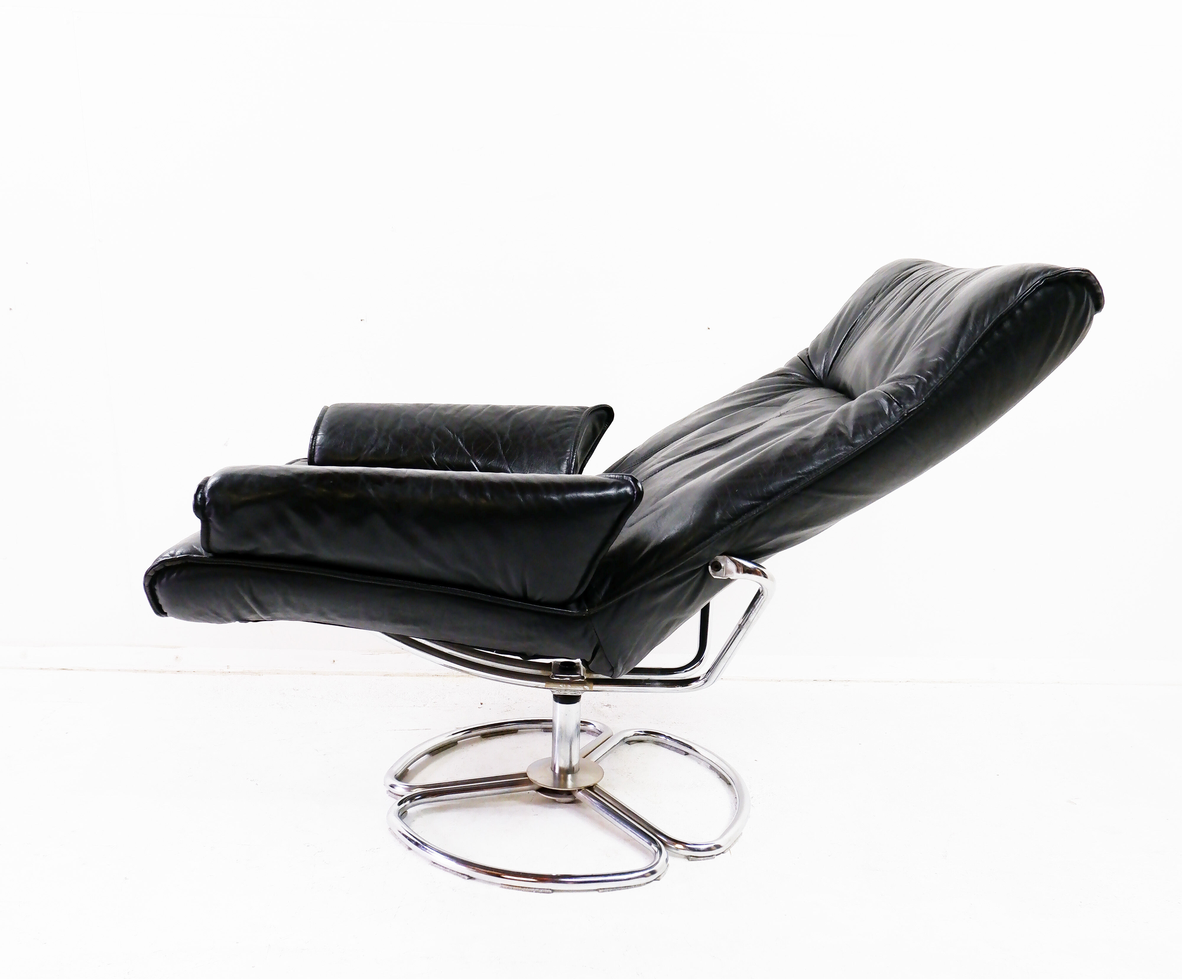 Leather swivel chair, 1970s