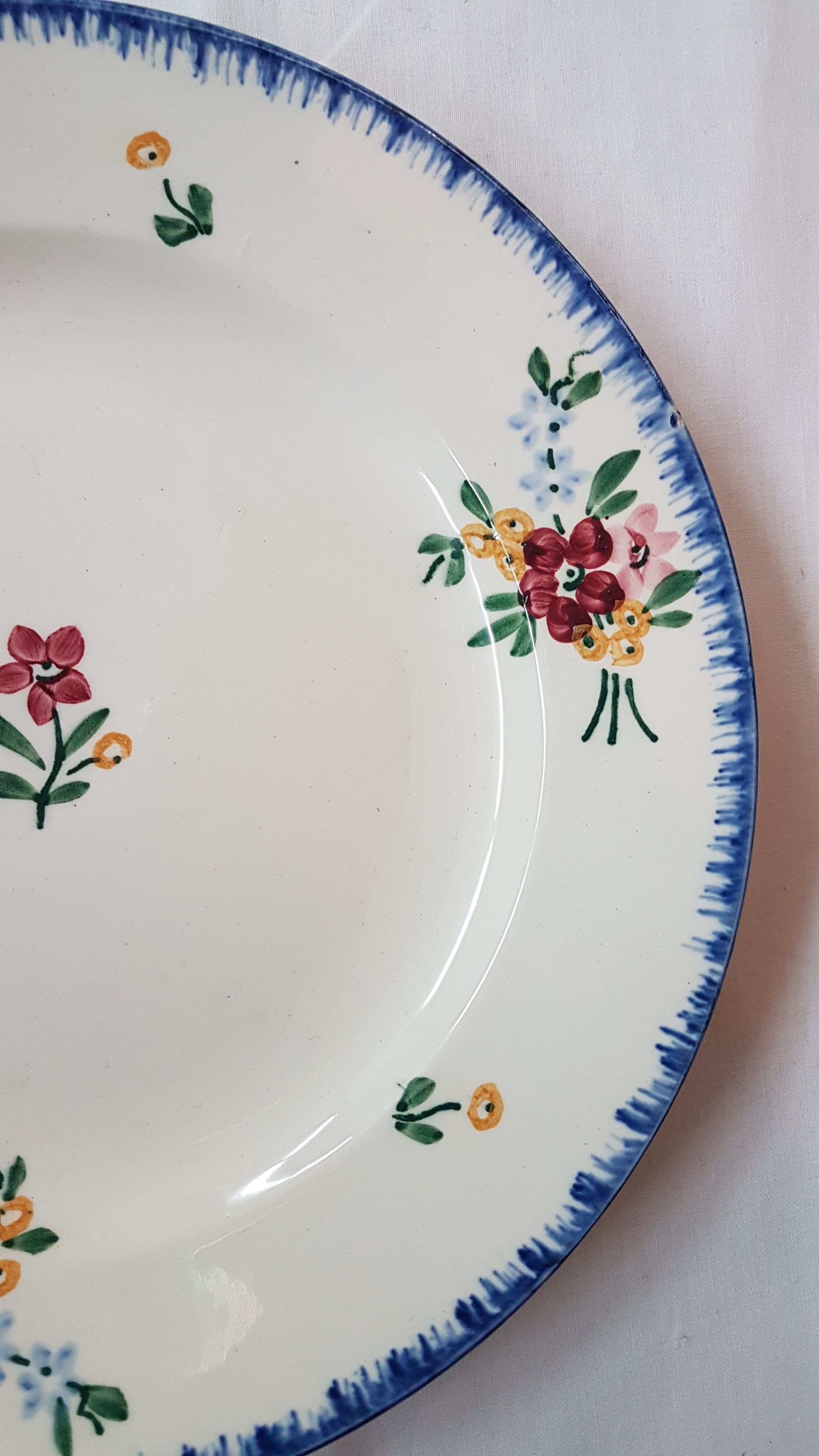 Suite of 6 plates in earthenware of Sarguemine