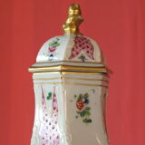 vase