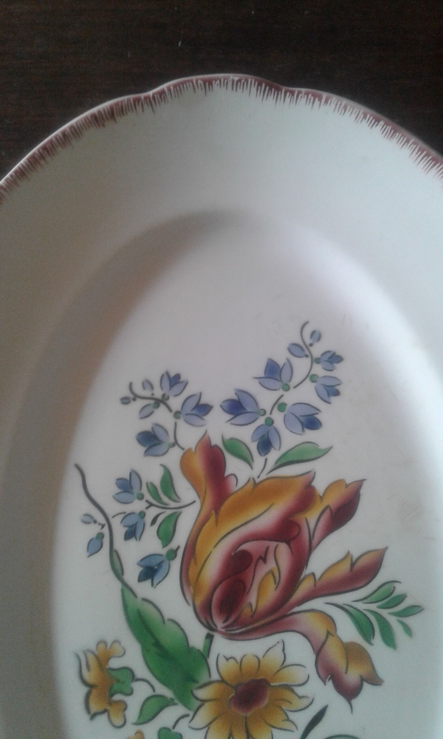 Oval dish very beautiful pattern Digoin Sarreguemines Lorraine