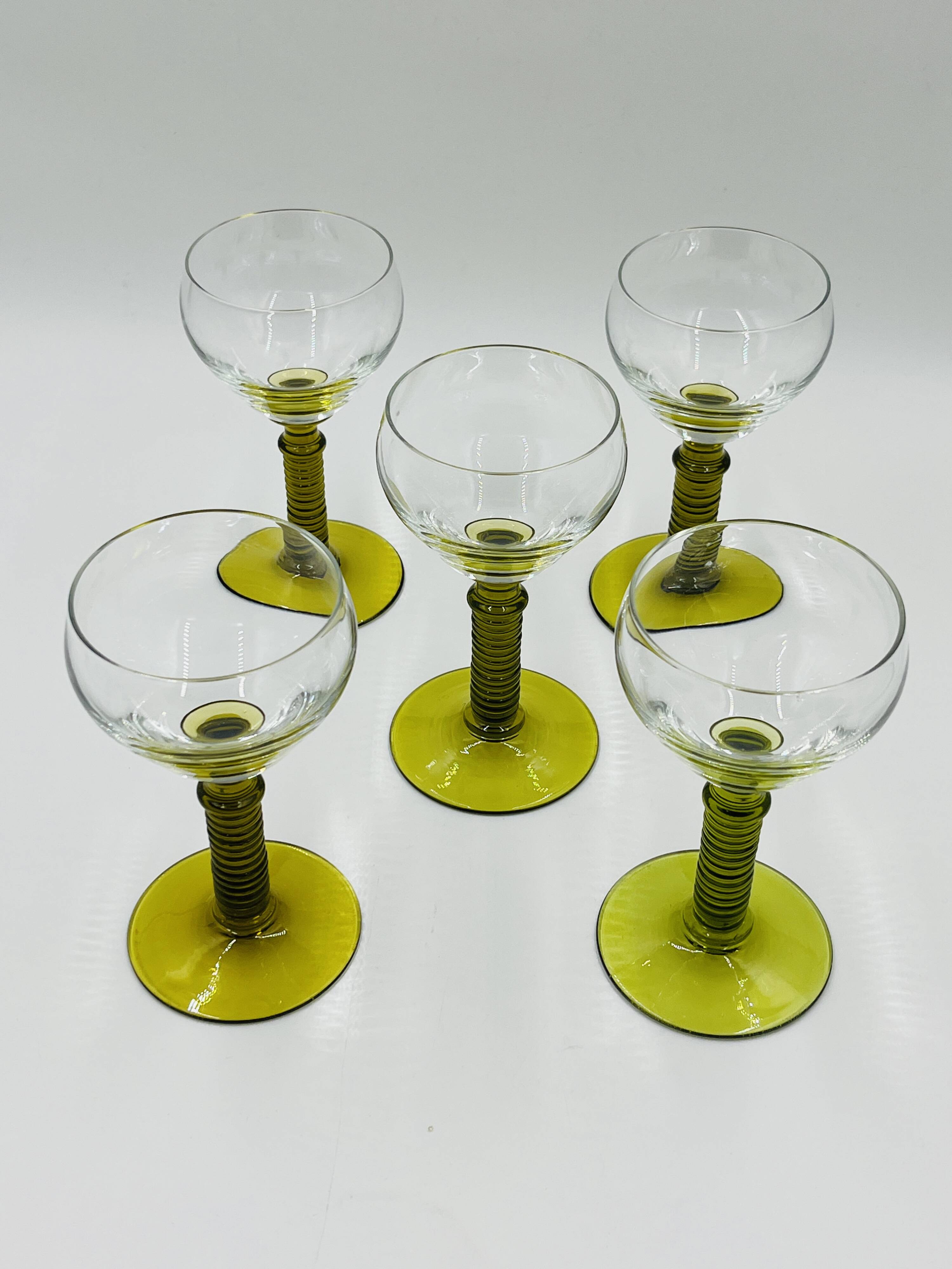 Lot de 5 verres à vin Roemer verts