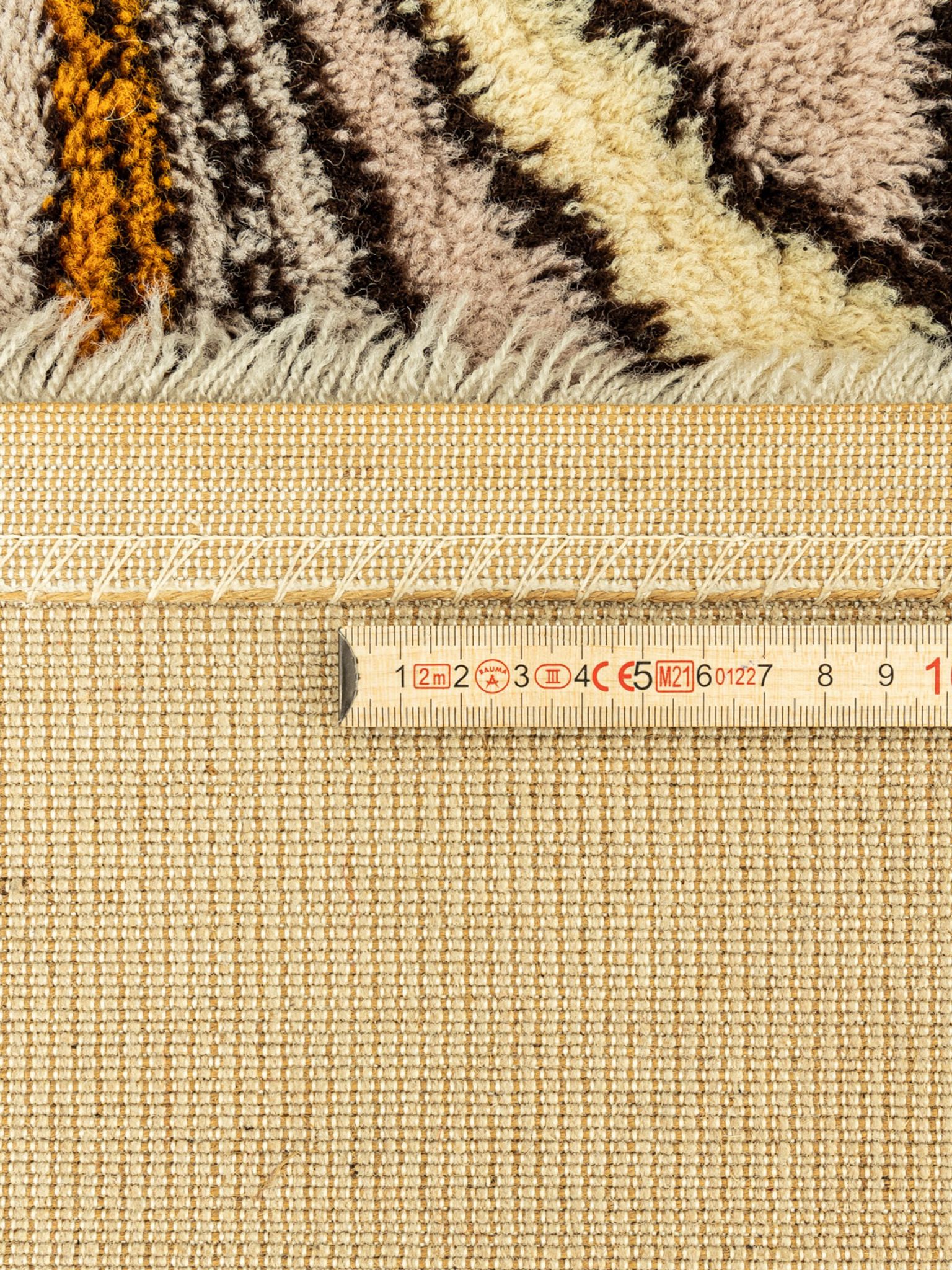 1970s carpet  340x252cm