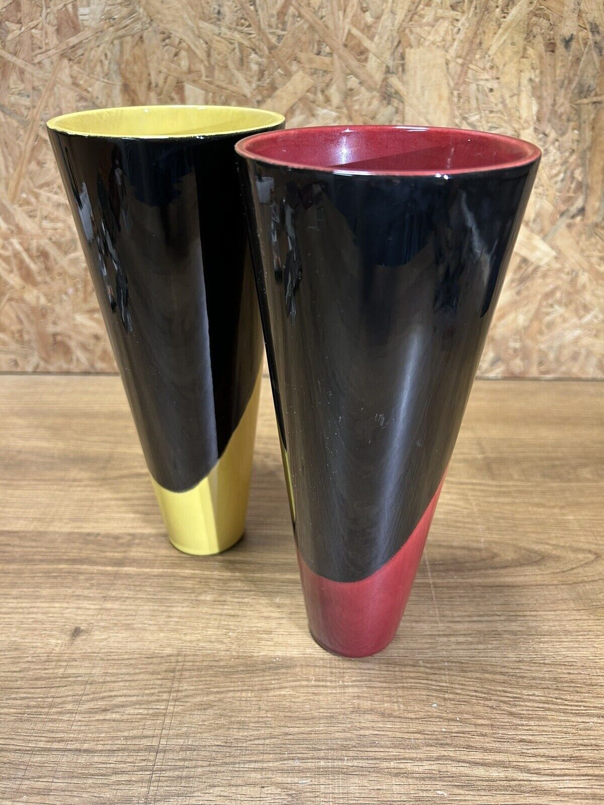 Pair of vases 70s, vintage black, yellow, red, deco pop, space age