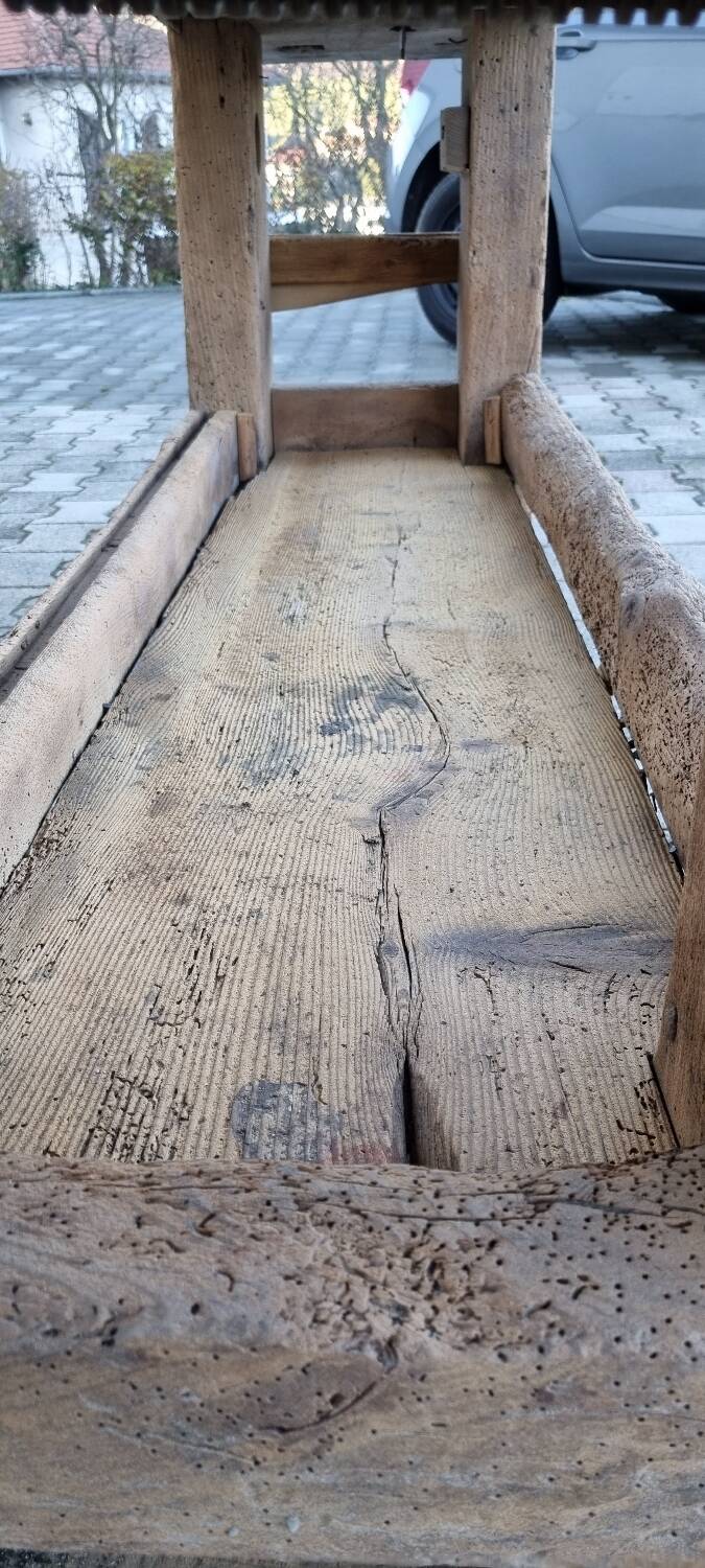 Oak carpenter's bench