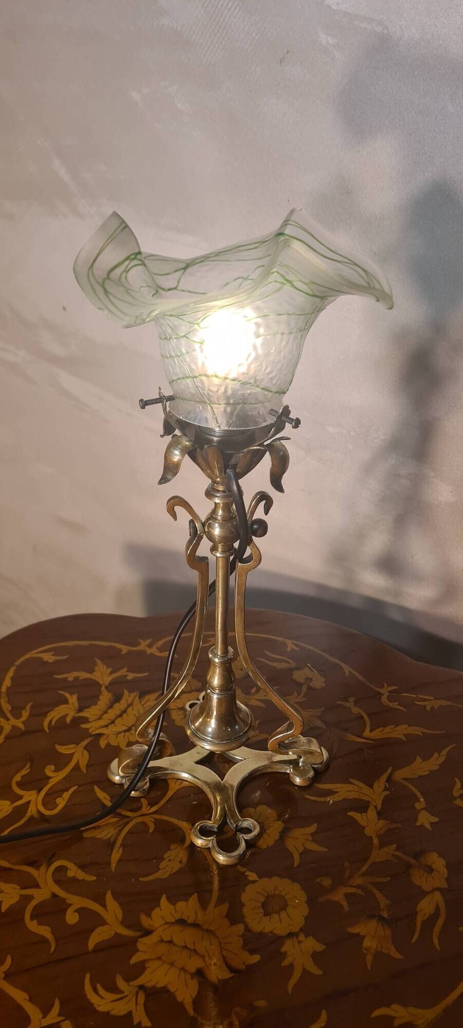 brass rocking lamp with art nouveau glass tulip loeste 34x15