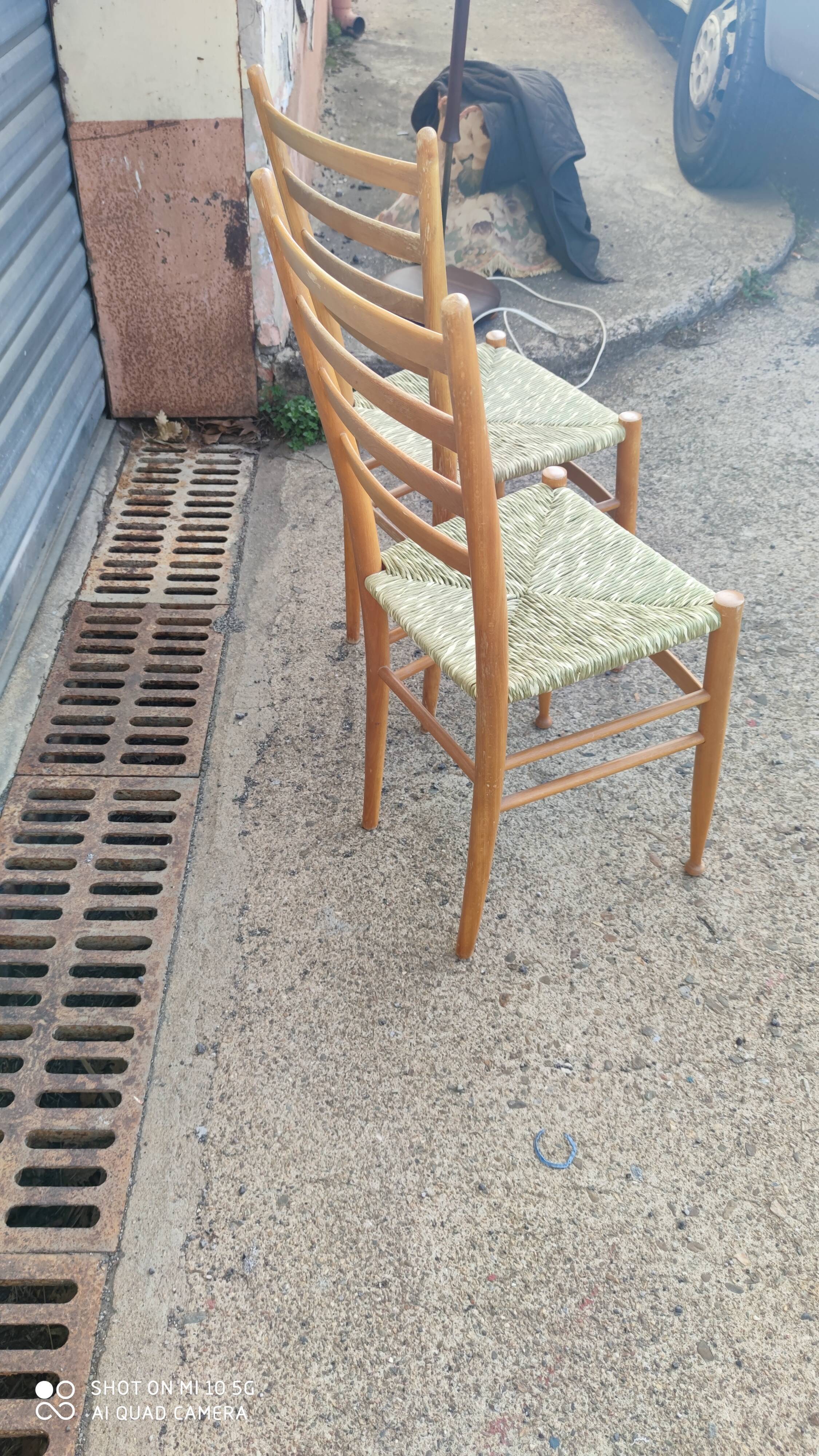 Paire de chaises d'appoint vers 1960