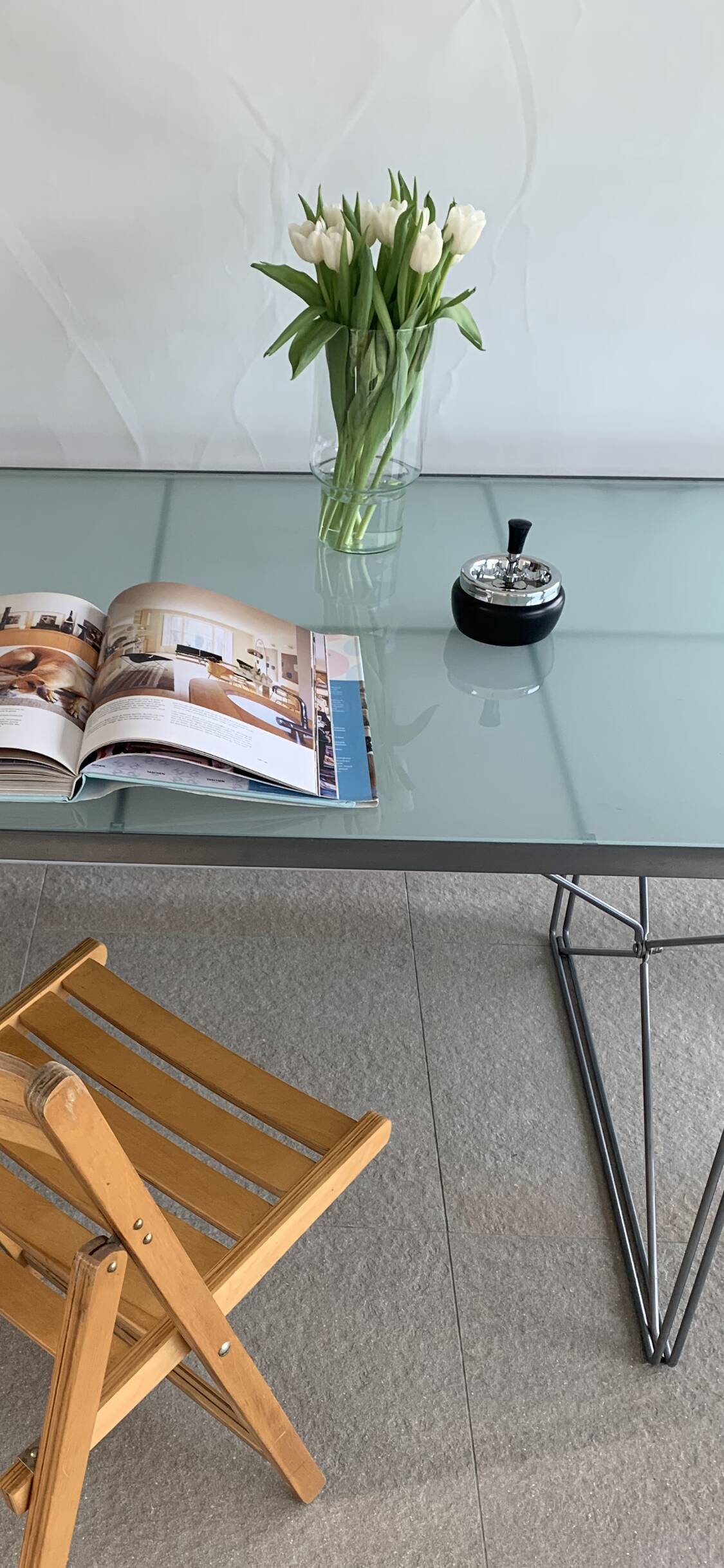 Erhard ashtray roulette