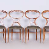 Ensemble Biedermeier restauré de quatre chaises en chêne et noyer, Vienne, Autriche, années 1820