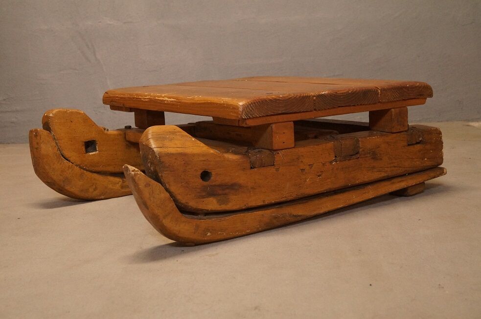 Table basse savoyarde luge vintage
