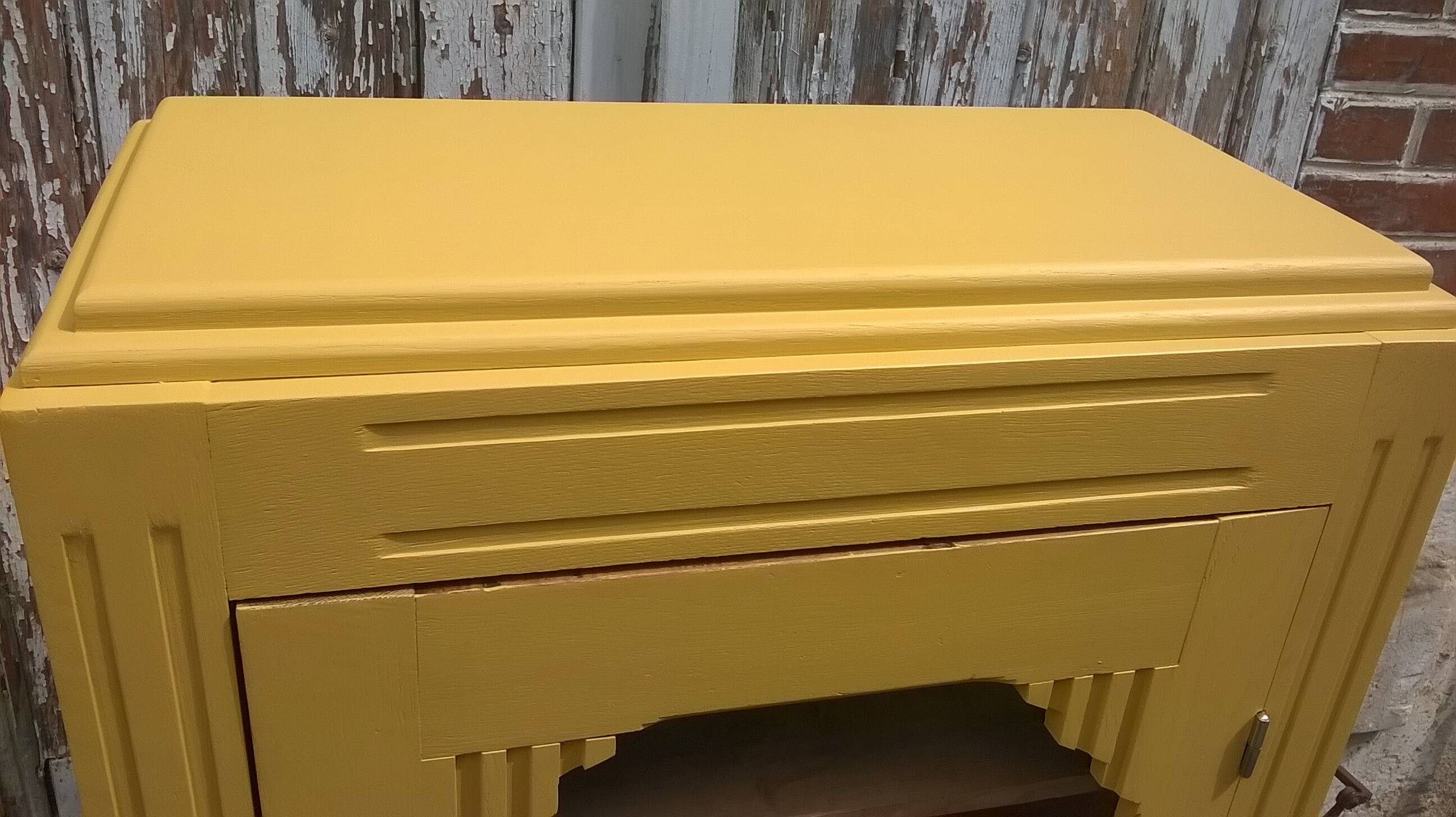 small Parisian showcase cabinet 1930