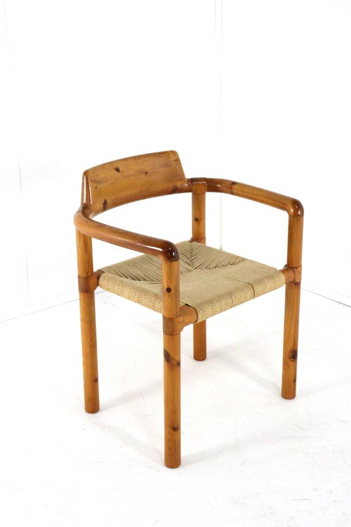 Set of 7 dining room chairs