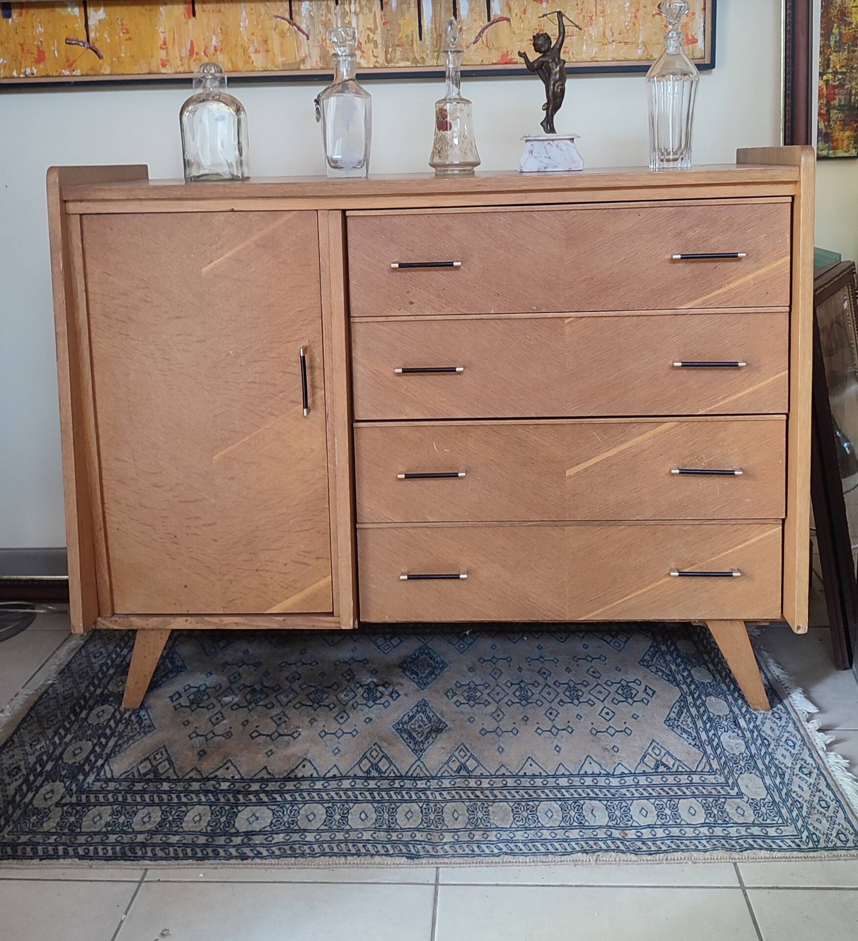 1960s chest of drawers with 4 drawers and 1 door