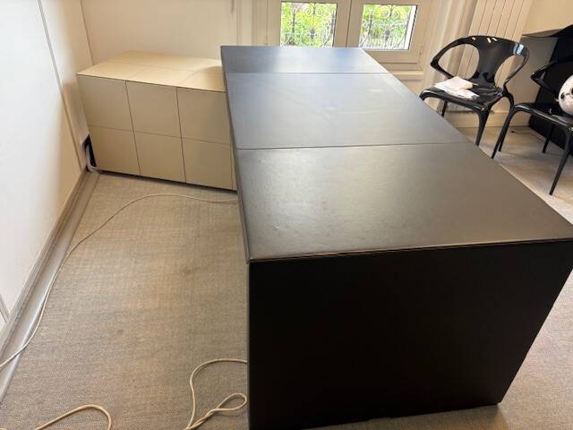 Poltrona Frau Executive Desk - Leather