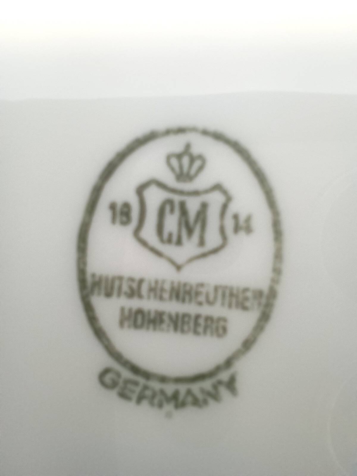 Set of Eleven Porcelain and Pure Gold Coffee Cups by Hutschenreuther, Germa