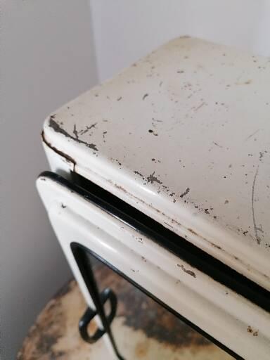 Metal wall toilet cabinet