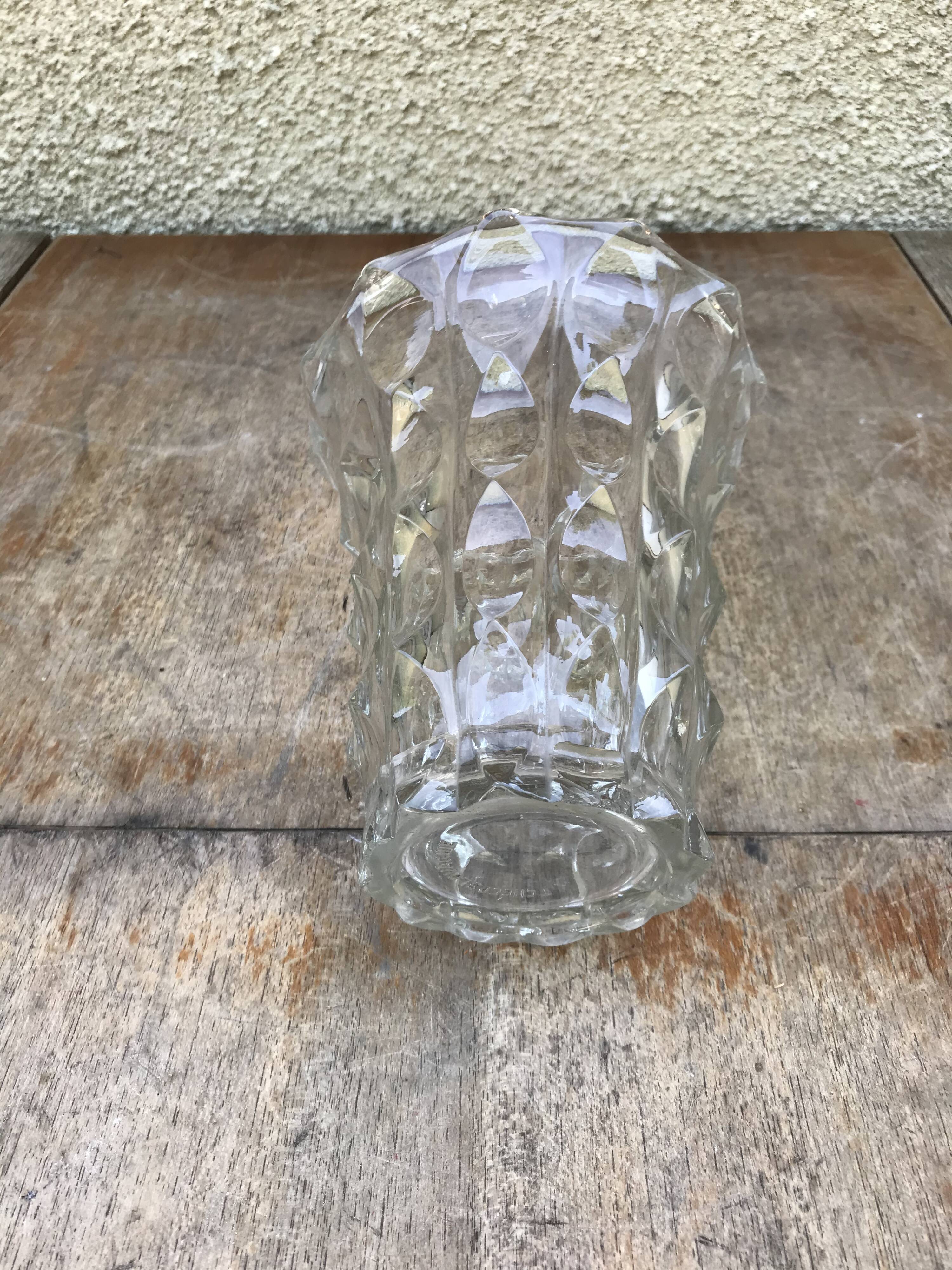 Vase en verre moulé made in Tchécoslovaquie années 70 vintage