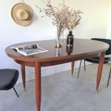 Scandinavian table with extension cords