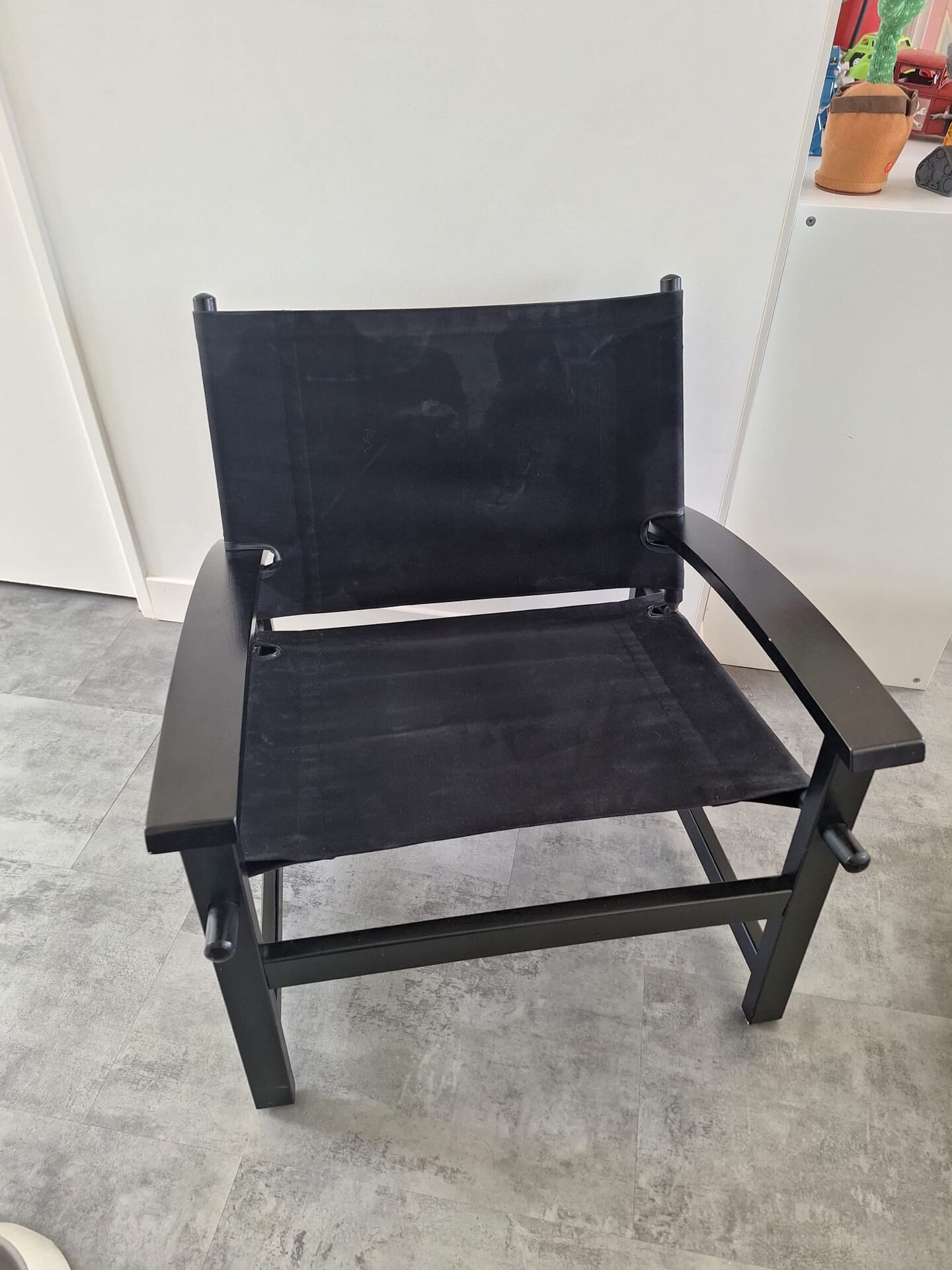 Pair of vintage "safari" style armchairs published by Hyllinge Møbler.